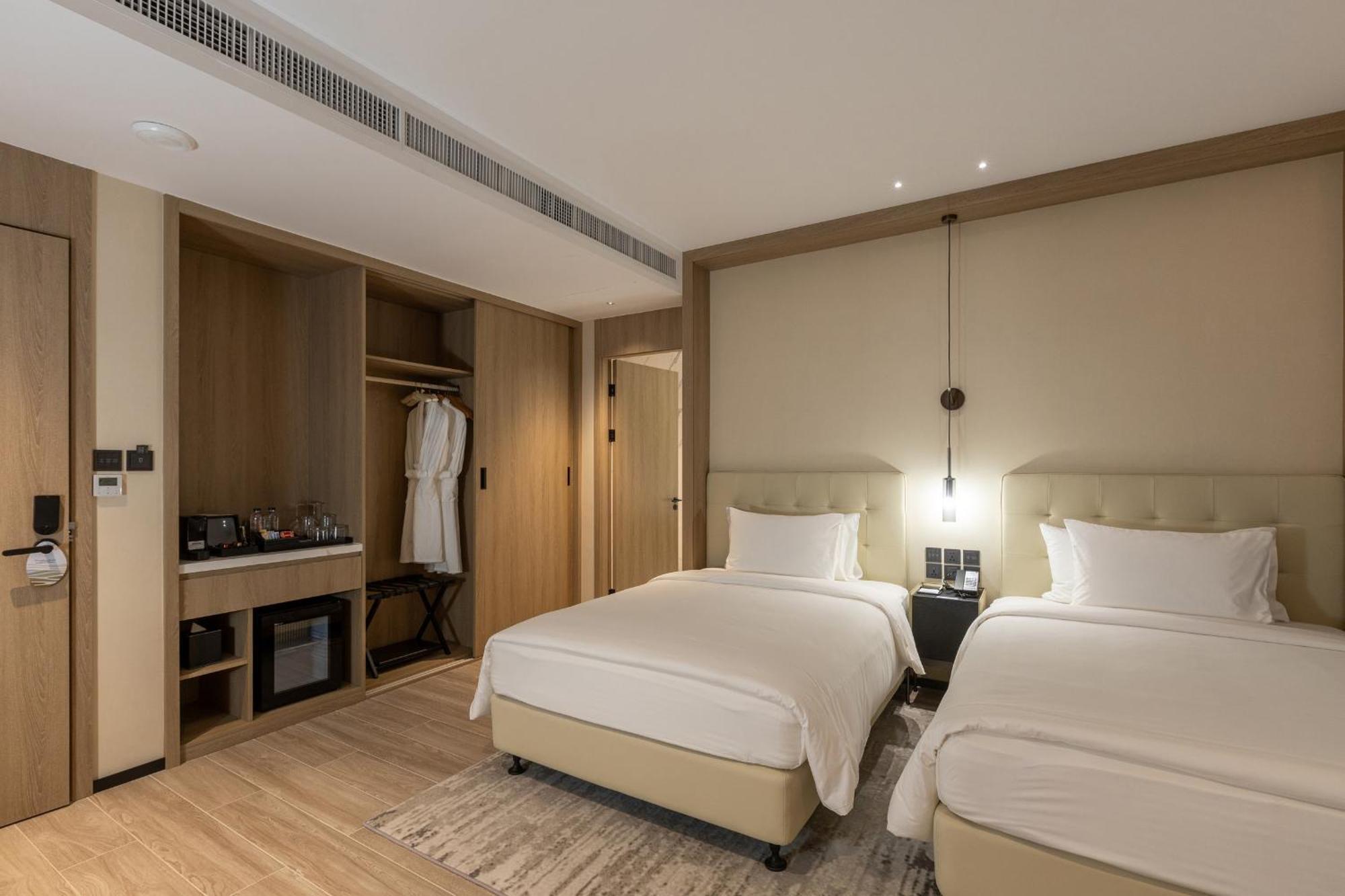 Laya Resort Phuket Island Layan-stranden Eksteriør bilde